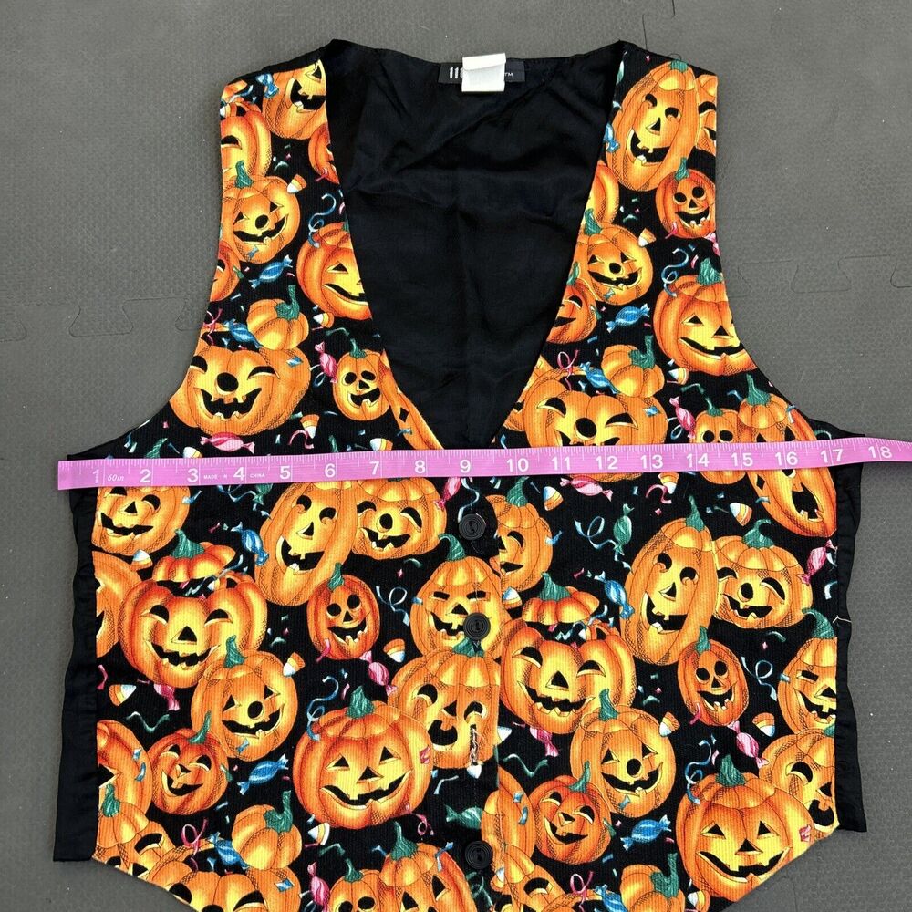 Vintage 111 Main Black Pumpkin Halloween Jack-O-Lantern Vest Size Medium Charity - Picture 7 of 9